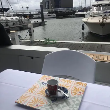 Botel Beautiful And Magnific Yacht *